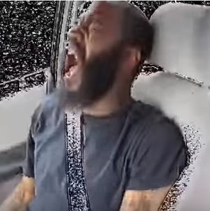 Meet your Posher, Micah